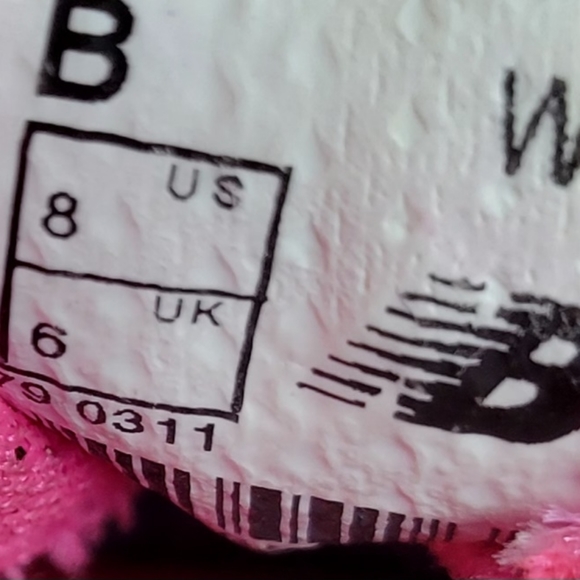 New Balance Womens Abzorb Running Shoe ( W790BP1) Black-Pink Size 8 - Picture 7 of 7